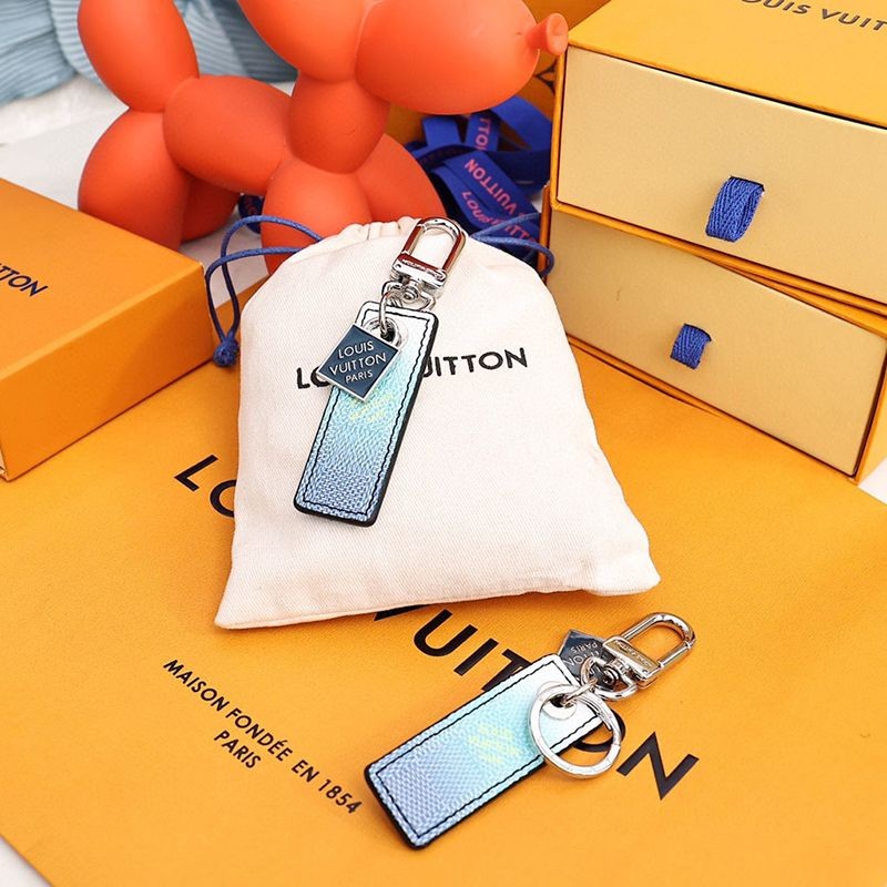 21-22AW Nice☆? Louis Vuitton Bag Charm Monogram Replica vuw45614