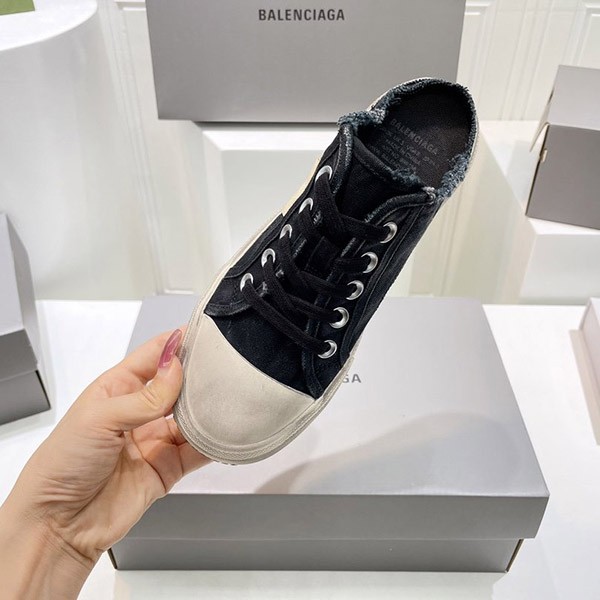 Classic Balenciaga PARIS sneakers, fake mules, black bao24125