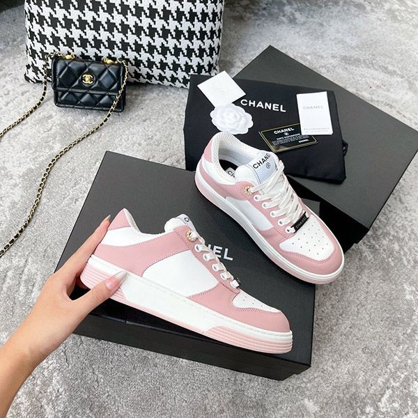 Cute fake Chanel logo leather sneakers shf26201