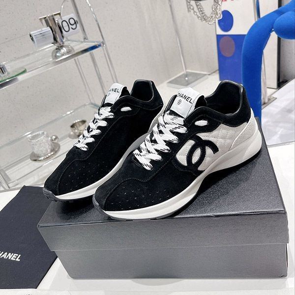 Free shipping Chanel CC logo sneakers fake shs52693 Free shipping Chanel CC logo sneakers fake shs52693