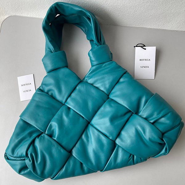 Very popular: Bottega Veneta Padded Rock replica shoulder bag 680163V1F204632 Very popular: Bottega Veneta Padded Rock replica shoulder bag 680163V1F204632