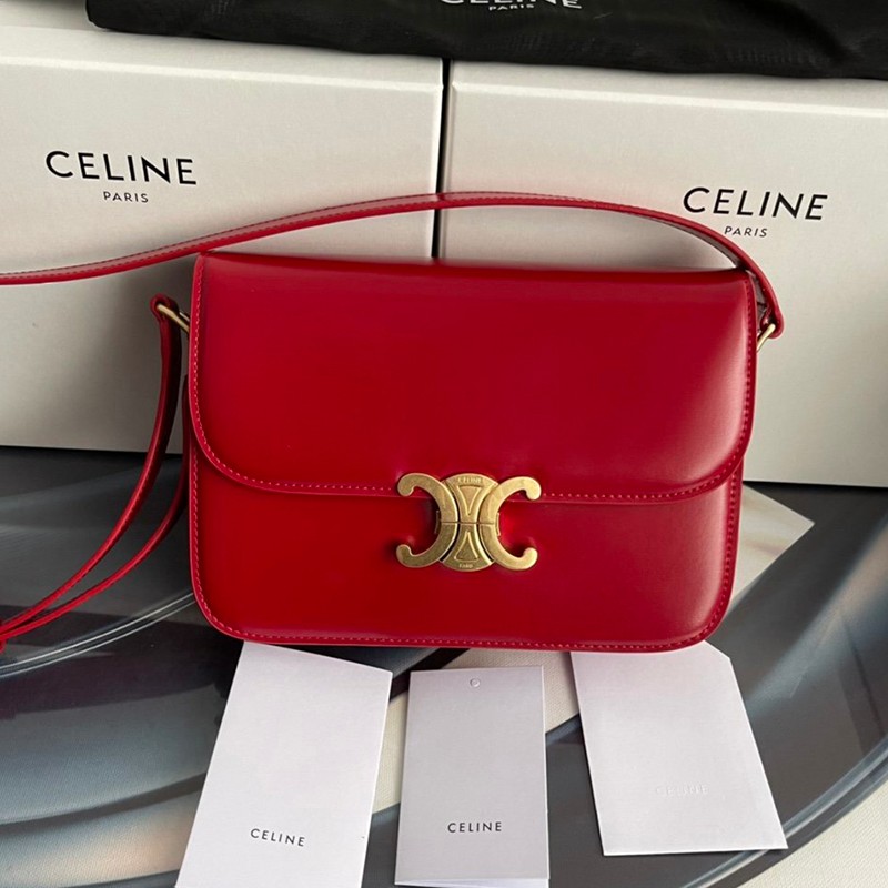 Domestic shipping ★ Celine shoulder bag replica Teen Triomphe bag Cem96106 Domestic shipping ★ Celine shoulder bag replica Teen Triomphe bag Cem96106