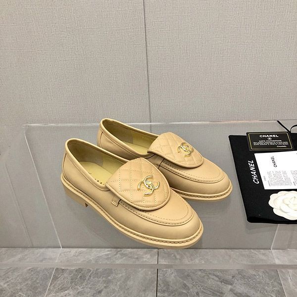 New Spring Chanel Replica Loafers Matelasse CC Turnlock shs35873