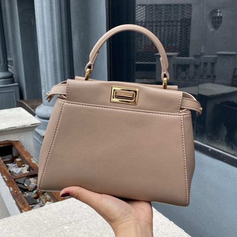Popular Fendi replica Peekaboo mini leather bag fel11389