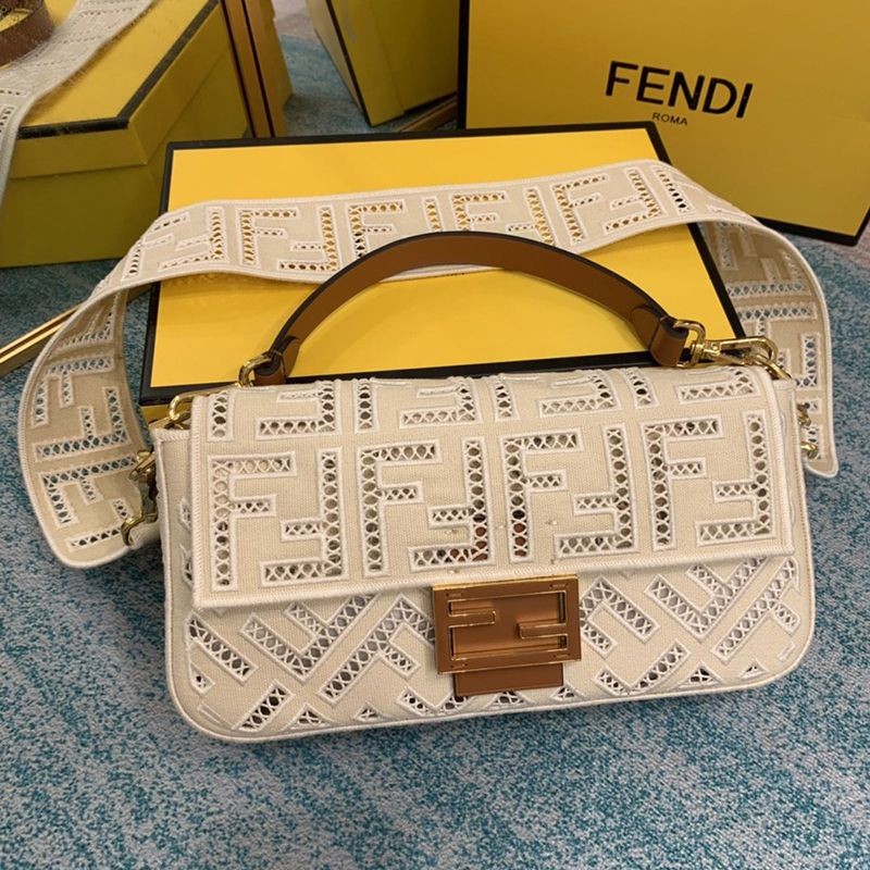 New Spring Fendi Baguette Canvas Bag Copy/Embroidery fev41992