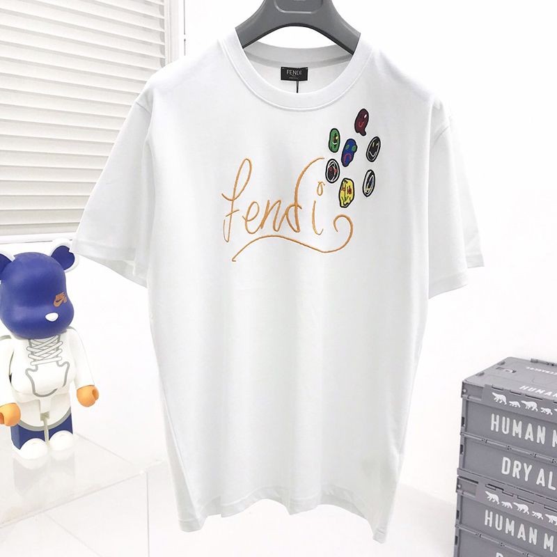 Fendi ROMA logo crew neck T-shirt replica, popular worldwide? fec93945 Fendi ROMA logo crew neck T-shirt replica, popular worldwide? fec93945