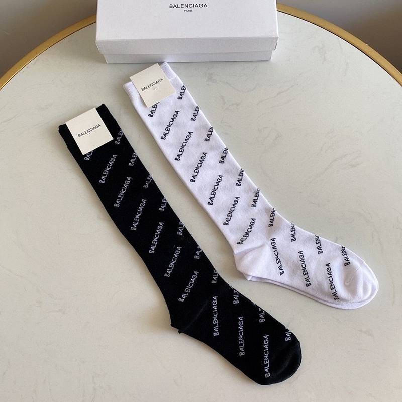 Very popular all over the world? Balenciaga socks replica set of 2 pairs bat89281