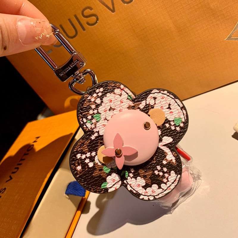 Eye-catching color [Popular item] Louis Vuitton Vivienne fake VIVIENNE Porte-Clé vub94195