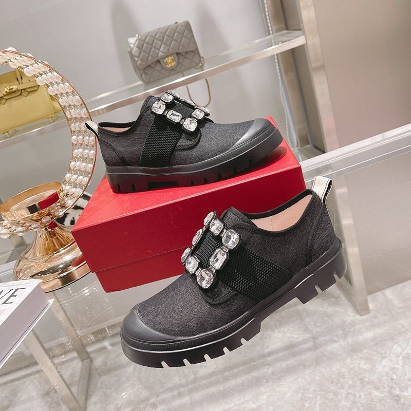 Eye-catching color Roger Vivier fake Viv Ranger Strass Loafer rob16588