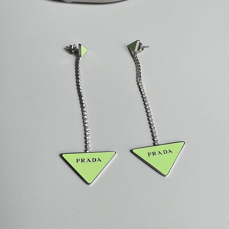 Eye-catching colors, new Prada symbol earrings, cheap and stylish? pus01038