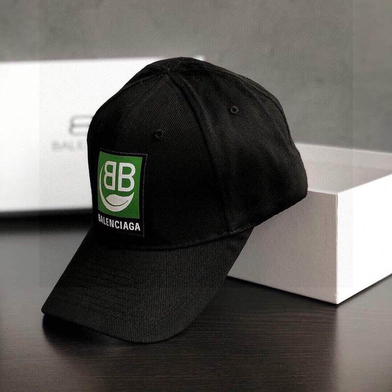 Love at first sight? Balenciaga logo cap replica bay11897 Love at first sight? Balenciaga logo cap replica bay11897