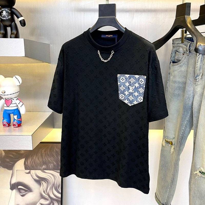 New Spring Louis Vuitton Replica Monogram Pocket T-Shirt vuz12664