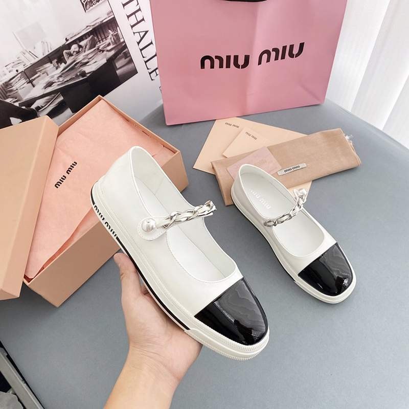 Hard to find 2022 Spring/Summer Miu Miu Loafers Replica [Tracking Included] myu55547