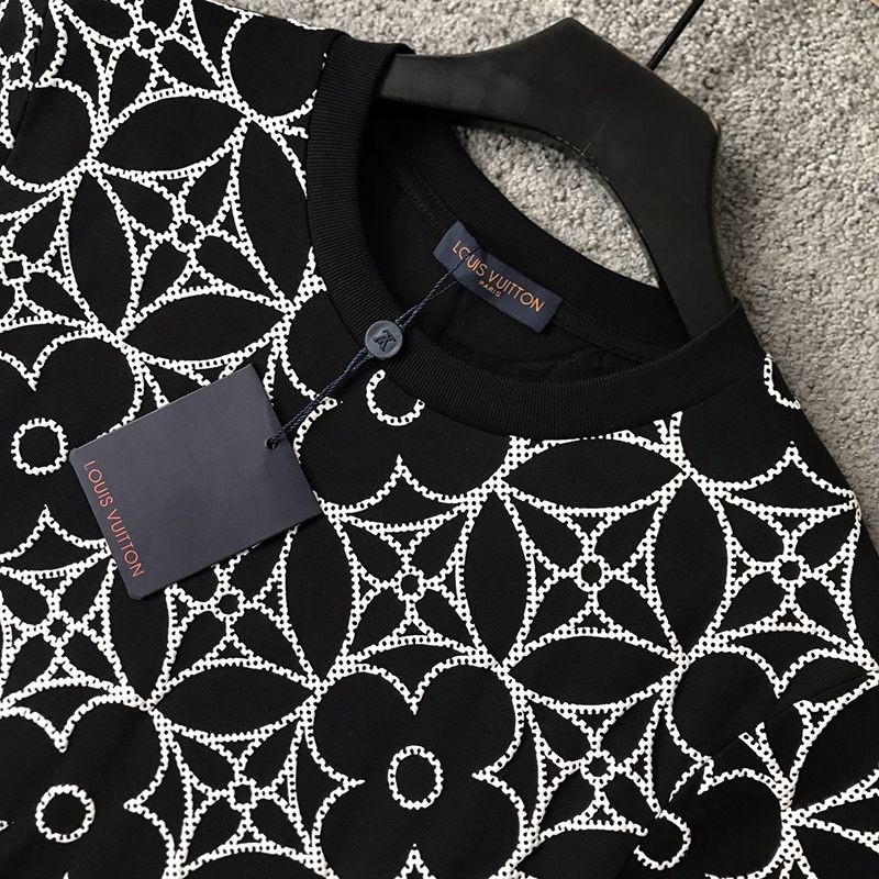 Louis Vuitton Crew Neck T-Shirt Replica Sold Out - Popular vuq44960