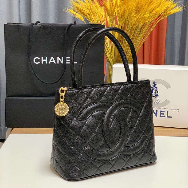 New limited edition Chanel caviar skin Hilton bag, bargain price, shn35330