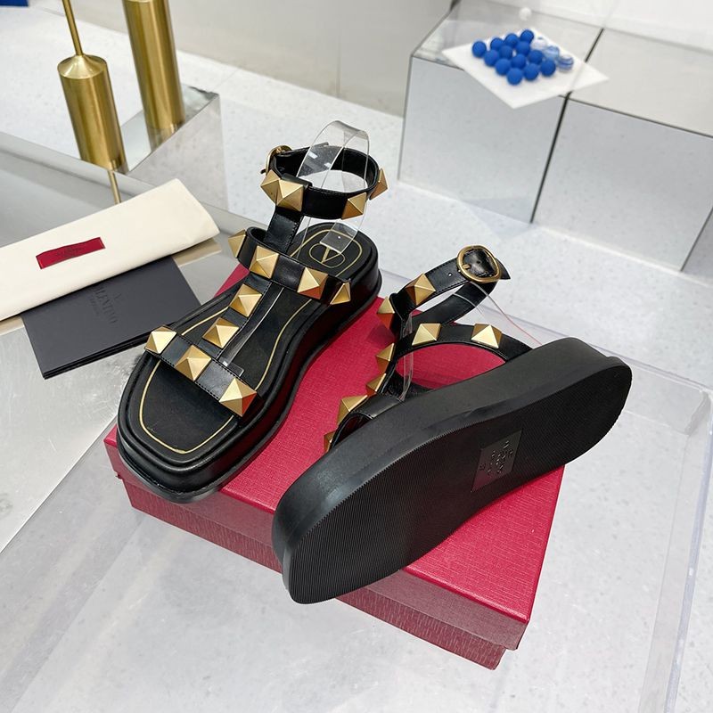 New for Spring: Valentino Flatform Roman Stud Sandals 40MM Vue39502
