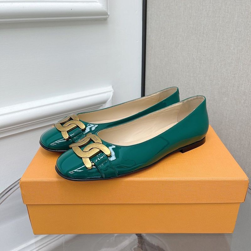 World-famous? Tod's chain motif flat shoes replica tou57328