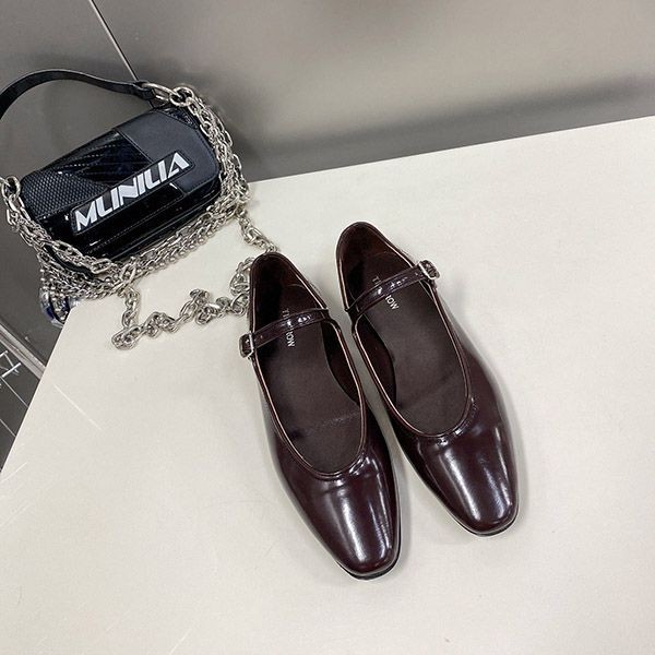 Love at first sight? Zarow Ava Leather Shoes Fake Mary Jane Flats zao08472