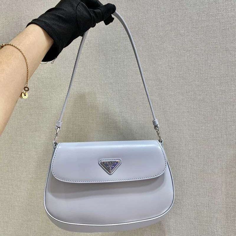 First come, first served? Fake Prada Cleo shoulder bag with flap puh92450