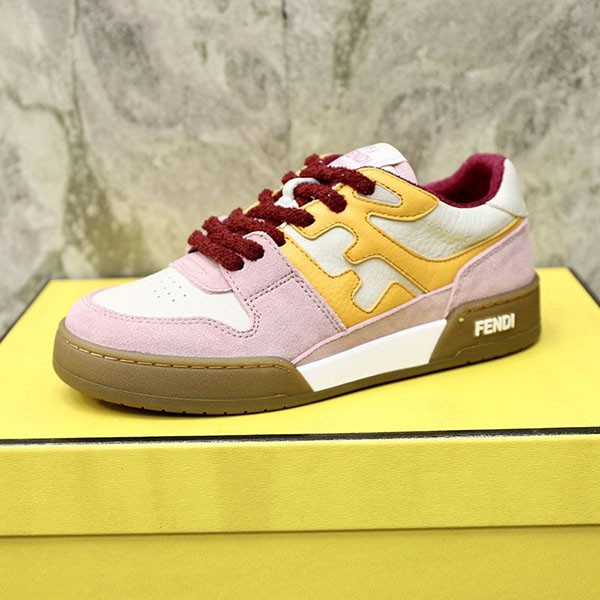 Eye-catching color Fendi Match replica suede low-top sneakers fef14505