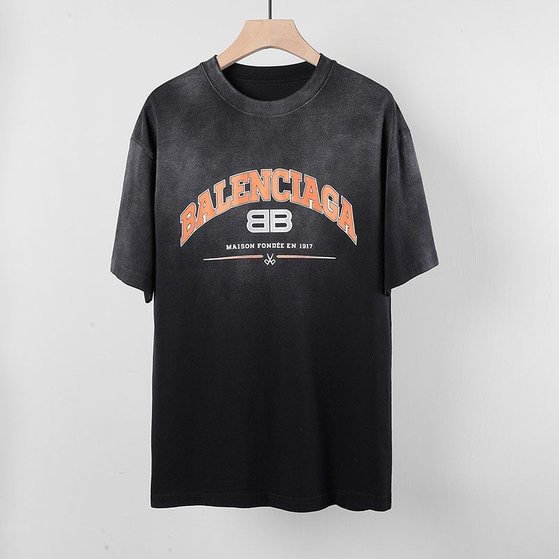 Competitive Balenciaga Logo Damaged Black Cotton Crew Neck T-Shirt baq77545