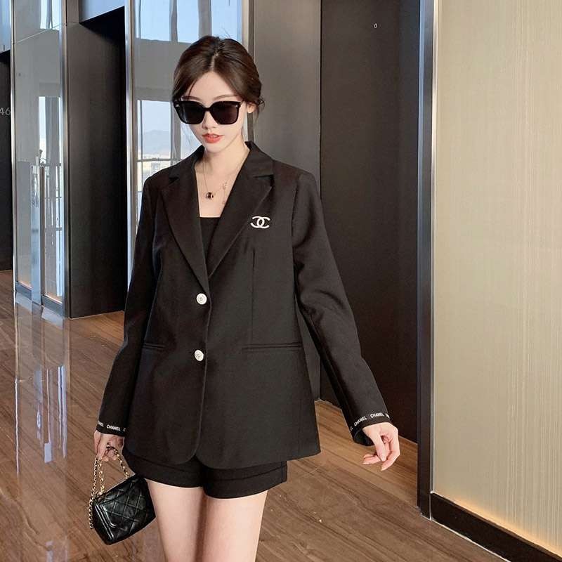☆Super popular☆Chanel logo jacket copy black shz05862