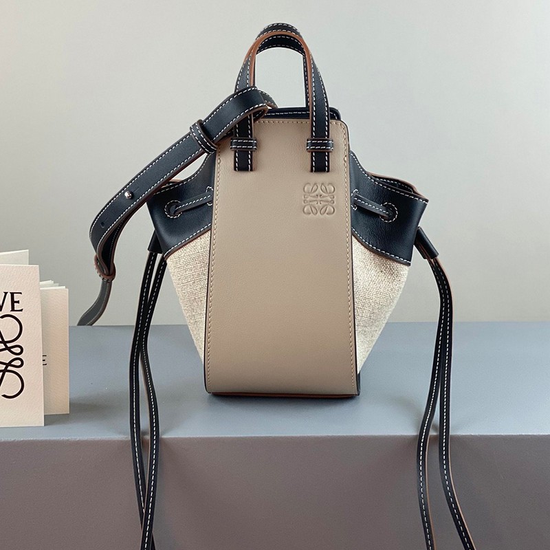 Love at first sight? Loewe Hammock copy drawstring shoulder bag lou13624 Love at first sight? Loewe Hammock copy drawstring shoulder bag lou13624