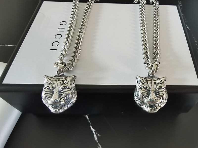 No.1 Popular Gucci Replica Unisex Necklace guq47947