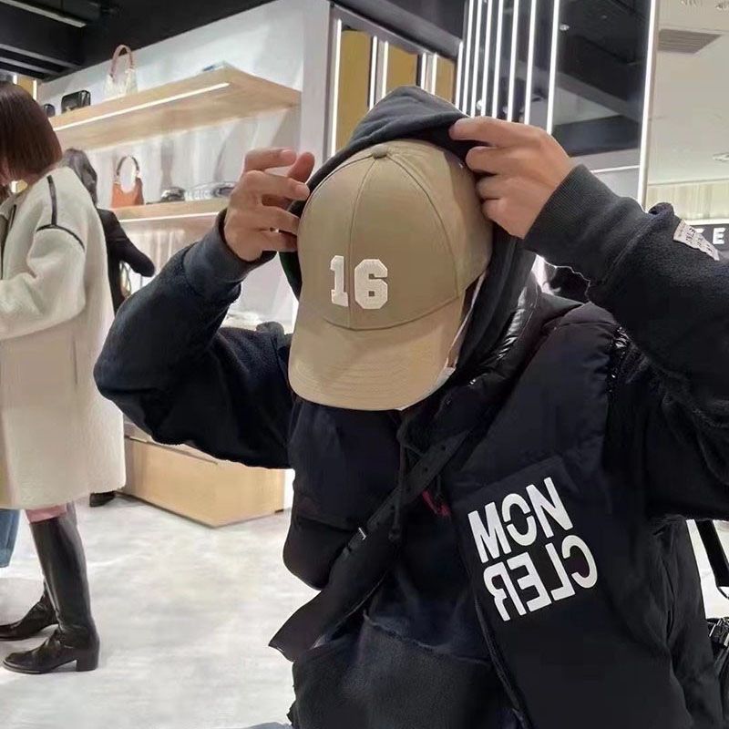 Not available in Japan ☆ Celine Replica ☆ 16 Cotton Baseball Cap Cei48219