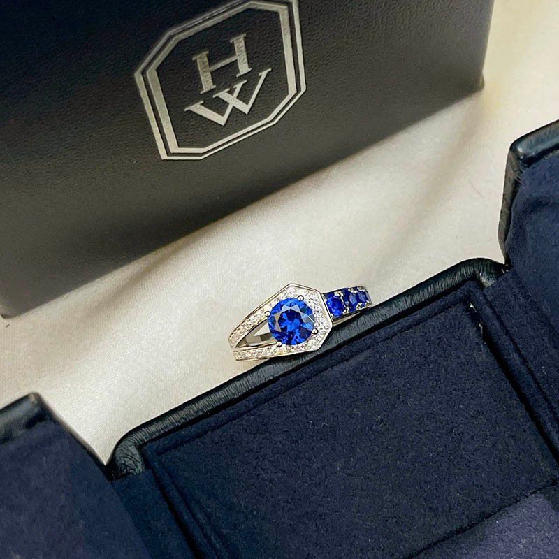 Rare color Harry Winston/Diamond engagement ring fake ine97129