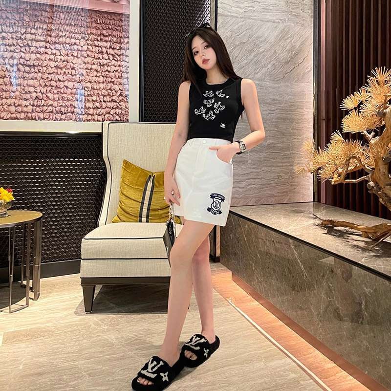 Louis Vuitton since1854 high waist denim shorts, cheap [not available in Japan] vum04917