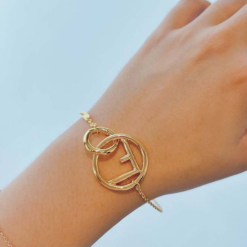 Super Hot Topic! Fendi F is Fendi Bracelet Replica fey11748