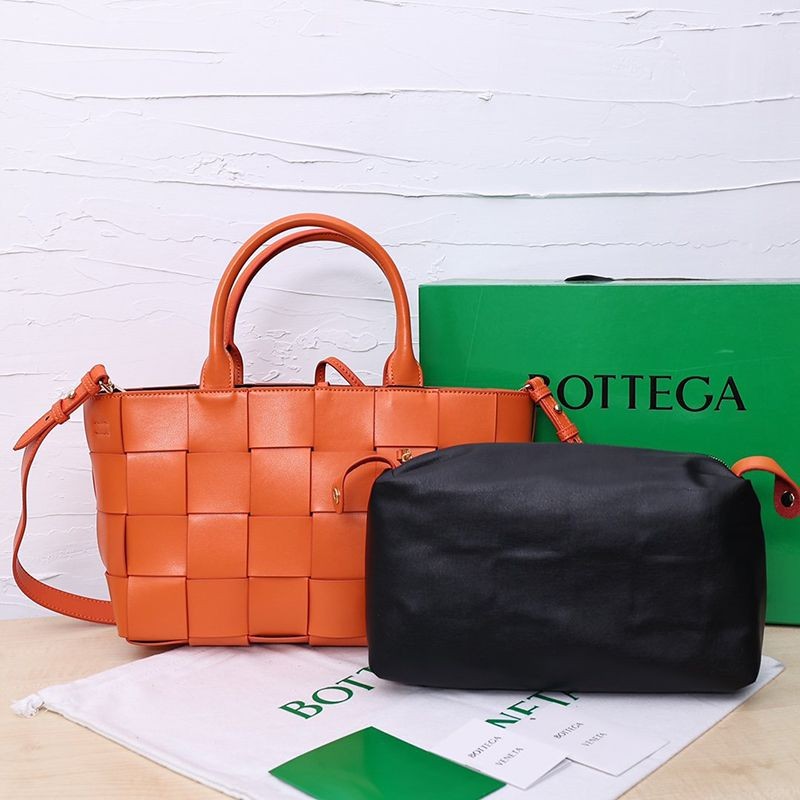 Latest item ★ Bottega Veneta shopping bag tote bag fake orange bor67984
