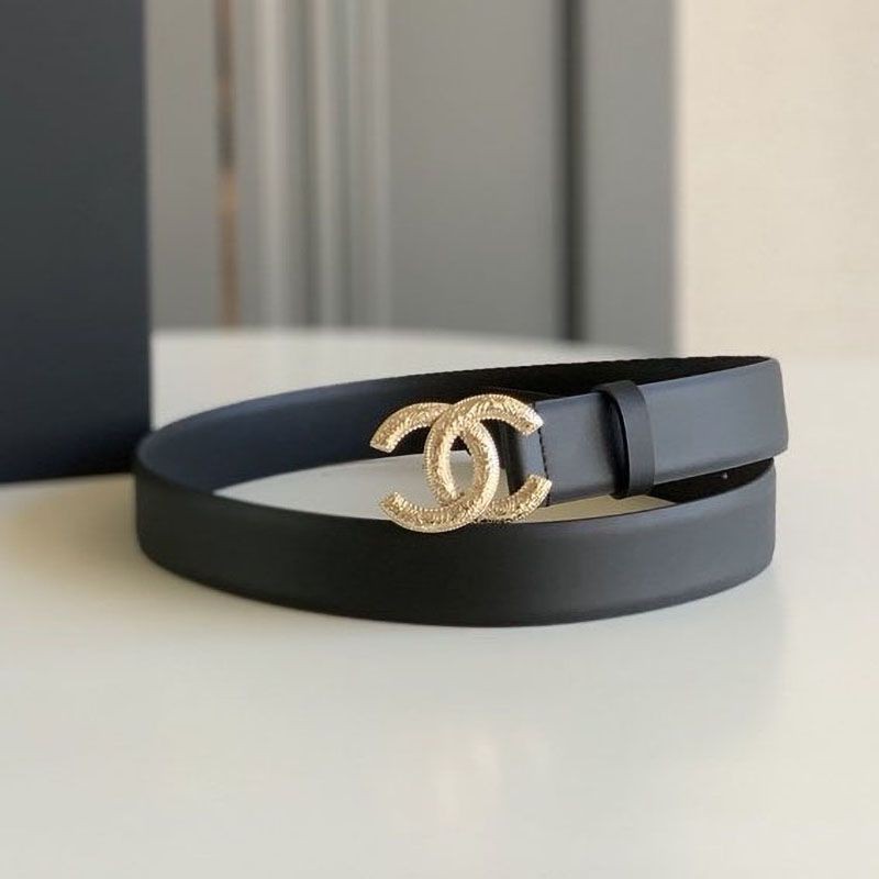 Love at first sight? Chanel replica CC logo lambskin belt 30mm shd96332
