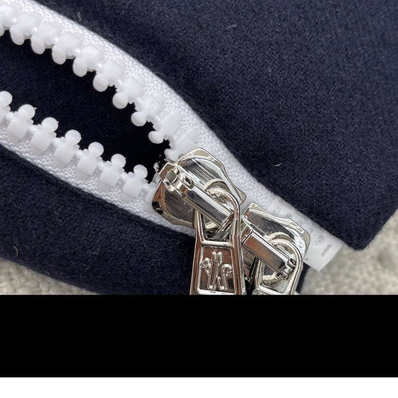 Sold out Moncler fake genius down jacket mob02576