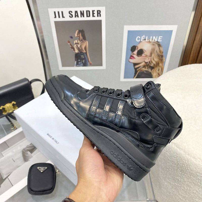 ☆Super popular☆ [Adidas x Prada collaboration copy] Re-Nylon high-top sneakers in black 2TG193_3LJX_F0557