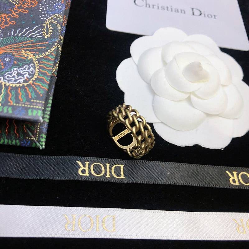 Very popular! Dior Clair D Lune Ring Replica dew04686