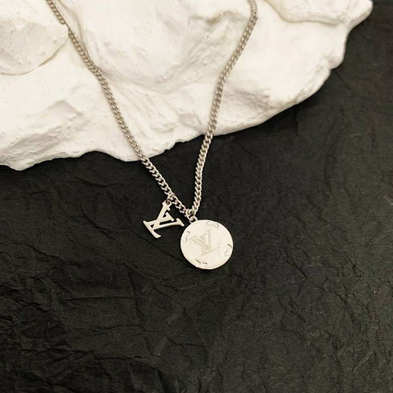 Free shipping Louis Vuitton LV logo necklace replica vue79786