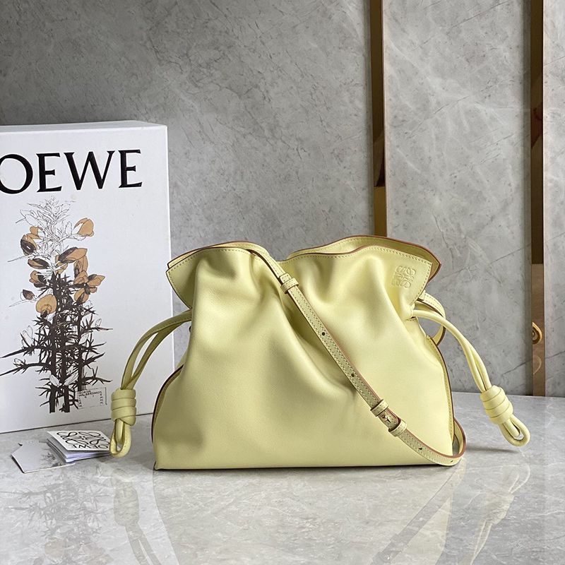 ★Popular in Japan! Loewe Clutch Napa Replica Calf Shoulder Crossbody lok89227