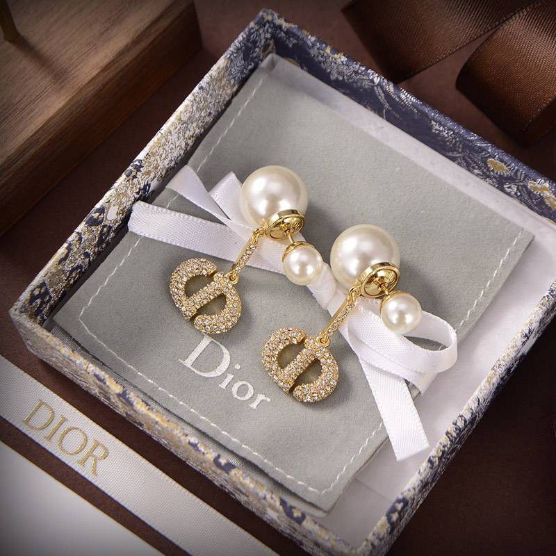 Rare Dior earrings replica yellow gold and diamond det27299