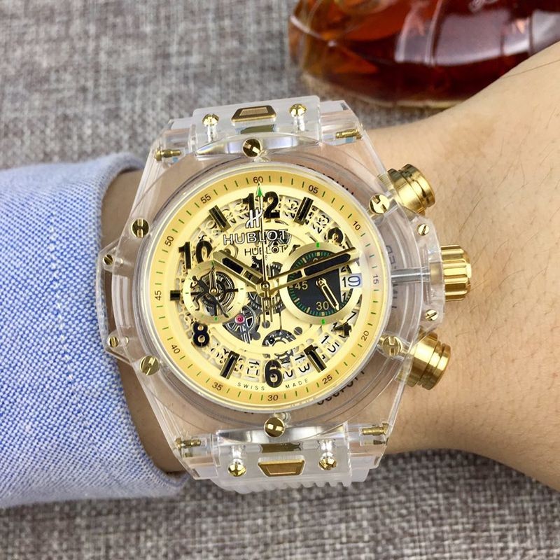 Sure to sell out: Fake Hublot Big Bang watch in transparent case, limited production of 500 pieces hub51282