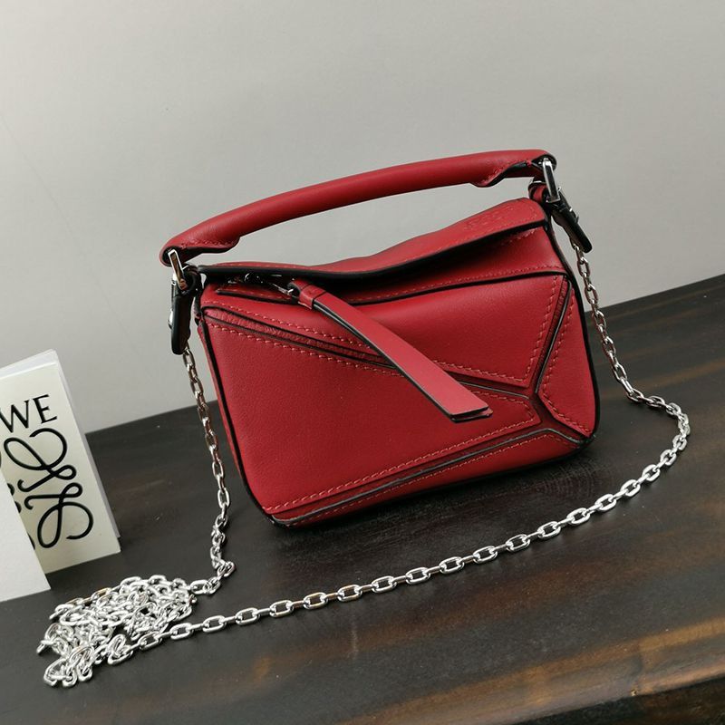 Extremely rare! Loewe Classic Puzzle Nano Bag Replica Puzzle Nano Bag lon62530 Extremely rare! Loewe Classic Puzzle Nano Bag Replica Puzzle Nano Bag lon62530