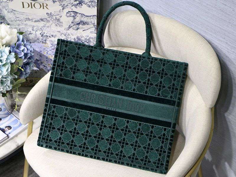 Classic Dior Replica Book Tote Cannage Embroidery 2 Sizes dex37962