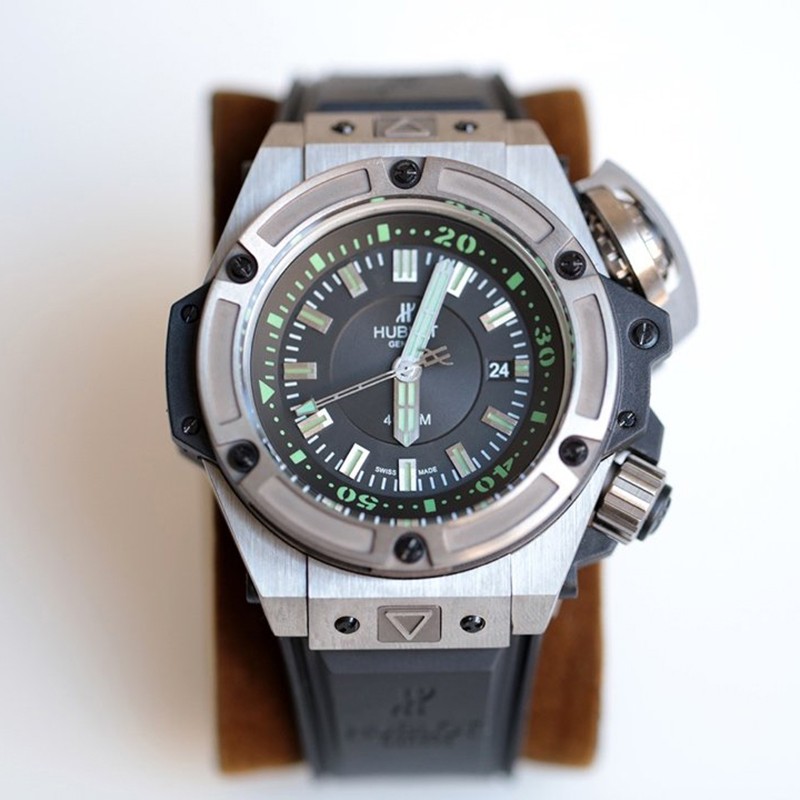 Very popular: Hublot replica Oceanographic 4000 Titanium, limited to 1000 pieces worldwide, 731NX1190RX