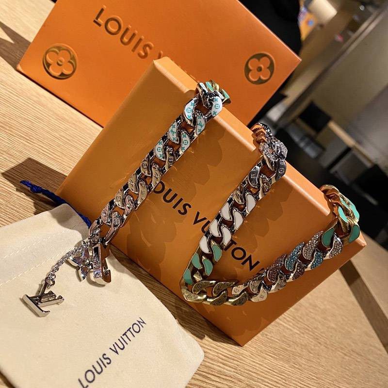 Very popular!! New color Louis Vuitton copy Collier chain links Patches Strass necklace vuf50254