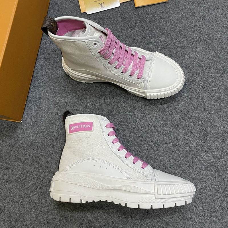 No.1 Popular Louis Vuitton Shoes Women's Replica Sneakers vuf72428