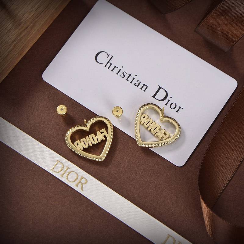 Sold out Dior heart earrings replica yellow gold and diamond deo44545