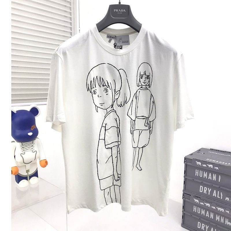The rapidly growing popularity of Loewe x Spirited Away Replica Chihiro Embroidery T-shirt (Cotton) S928Y22X03