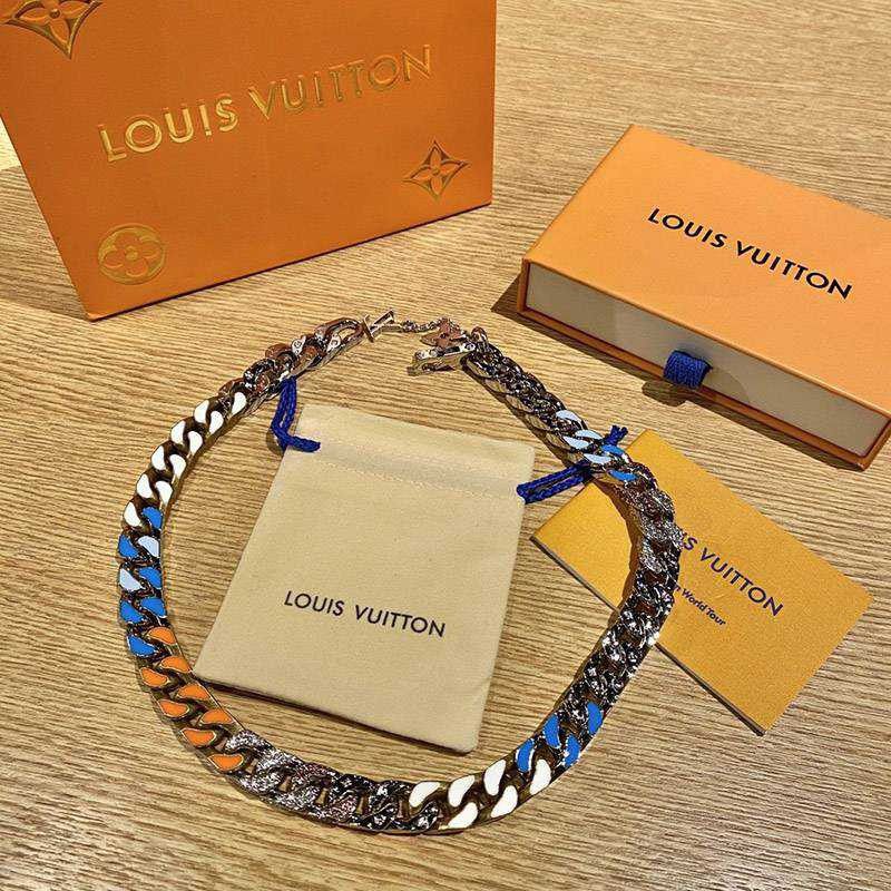 ★Popular in Japan! Louis Vuitton Collier Chain Links Fake Patches Strass Necklace vuy47807