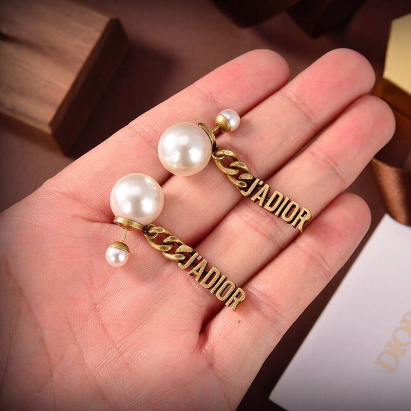 Sure to sell out! Dior tribal earrings replica metal, resin, pearl, crystal deu35371